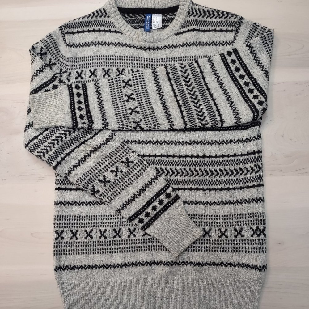 H&M Divided Men's Winter Crewneck Sweater